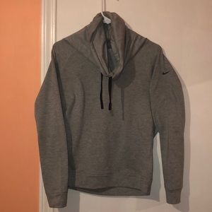 Nike pullover